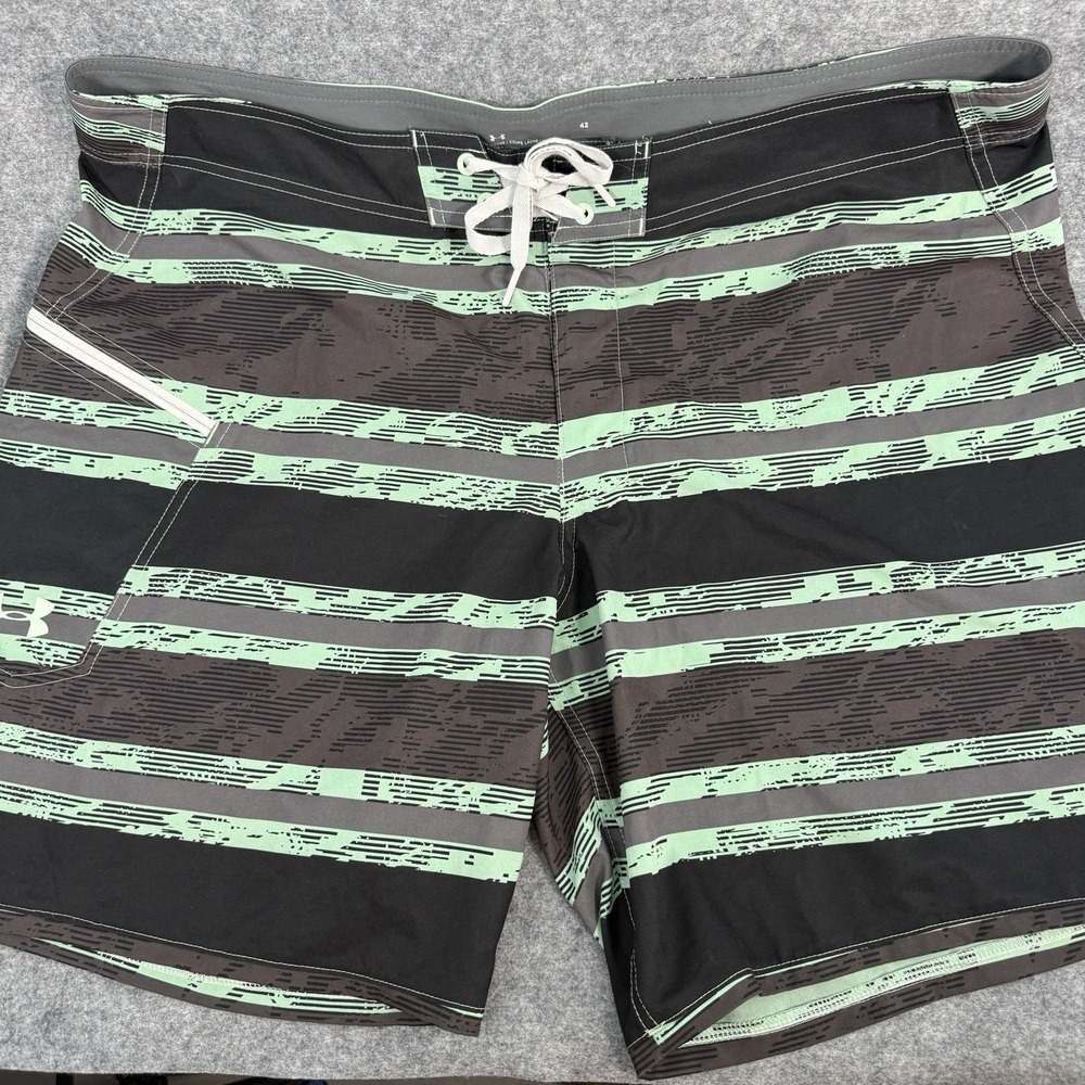 Under Armour Heat Gear‎ Board Shorts Mens 42 Swim Trunks Loose Fit Green Black